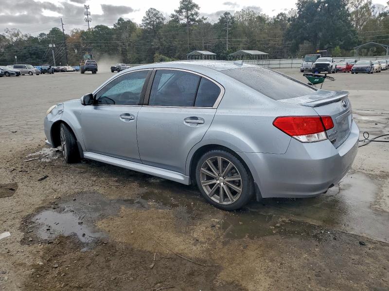 Foto 2 de la subasta – 2014 SUBARU LEGACY 2.5 con VIN 4S3BMCH66E3013817