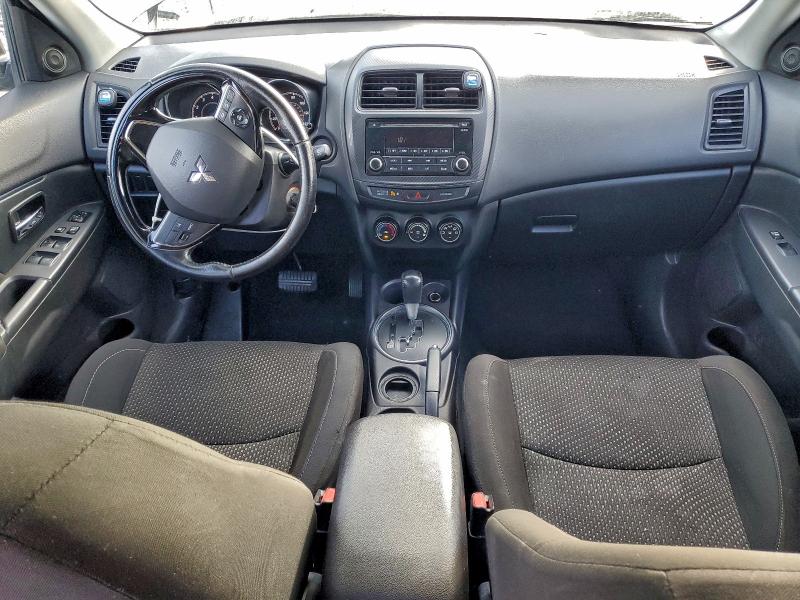 Photo 8 from auction – 2016 MITSUBISHI OUTLANDER with VIN JA4AP3AU8GZ049658