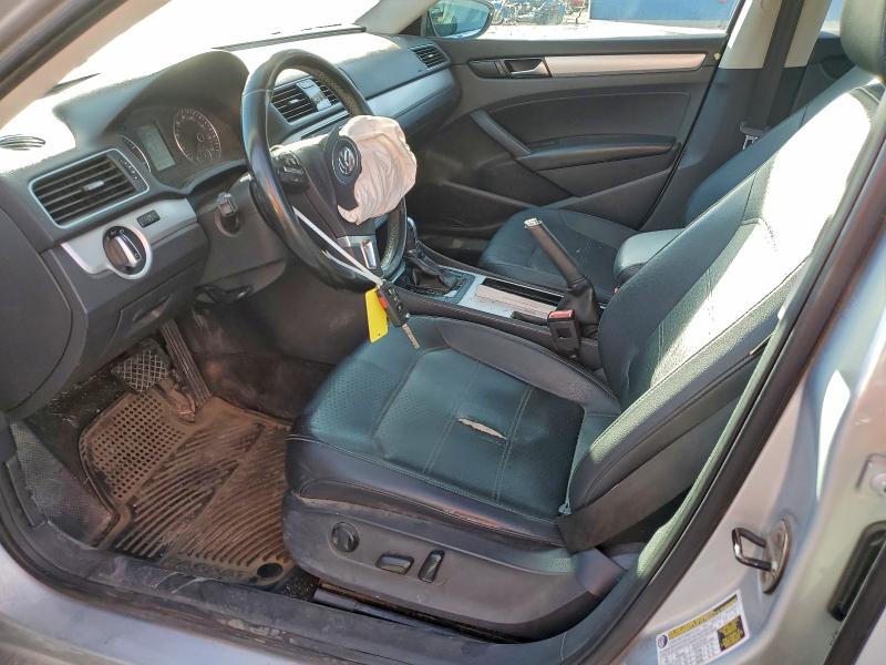 Photo 7 from auction – 2012 VOLKSWAGEN PASSAT with VIN 1VWBP7A30CC073813