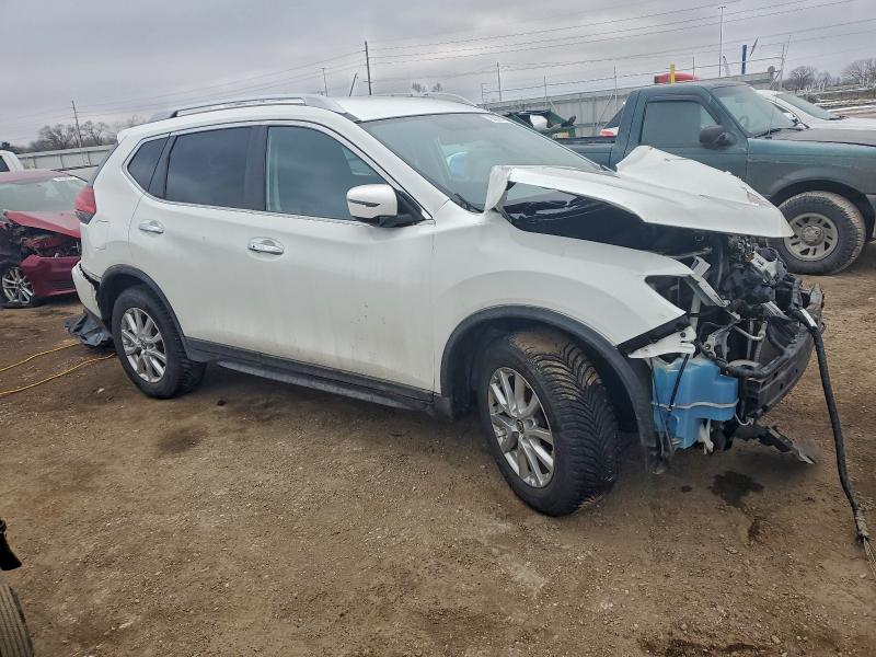 Photo 4 from auction – 2017 NISSAN ROGUE S with VIN KNMAT2MVXHP522568