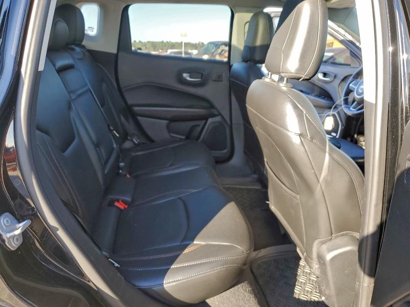 Photo 10 from auction – 2018 JEEP COMPASS LI with VIN 3C4NJDCB5JT456037