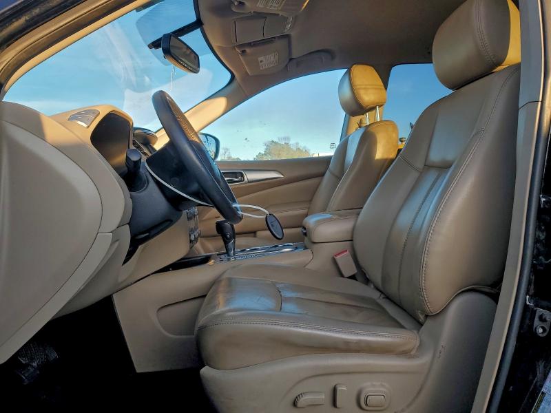 Photo 7 from auction – 2017 NISSAN PATHFINDER with VIN 5N1DR2MN4HC659844