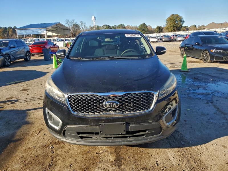 Photo 5 from auction – 2018 KIA SORENTO with VIN 5XYPG4A36JG339612
