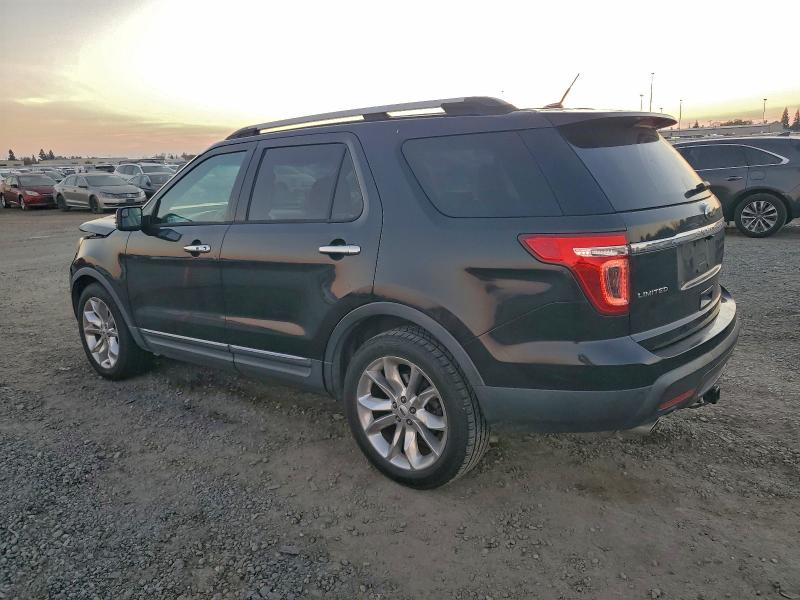 Foto 2 de la subasta – 2013 FORD EXPLORER L con VIN 1FM5K7F83DGA63737