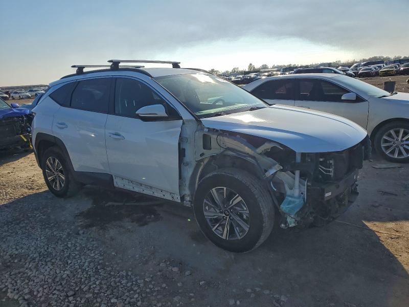 Photo 4 from auction – 2022 HYUNDAI TUCSON BLU with VIN KM8JBCA12NU025694