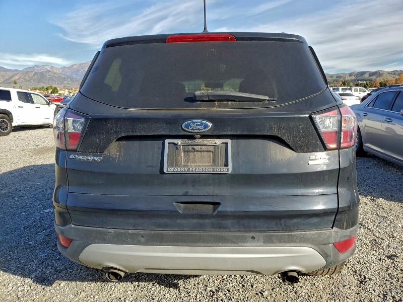 Photo 6 from auction – 2018 FORD ESCAPE SEL with VIN 1FMCU9HD3JUA99612