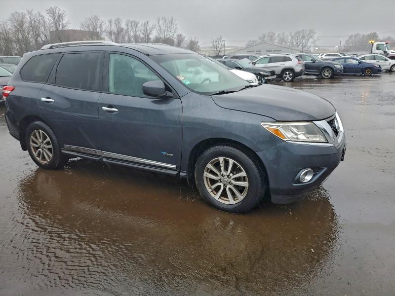 Photo 4 from auction – 2014 NISSAN PATHFINDER with VIN 5N1CR2MM3EC646176