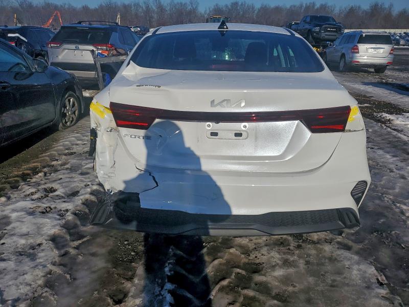 Photo 6 from auction – 2024 KIA FORTE with VIN 3KPF24AD2RE823305