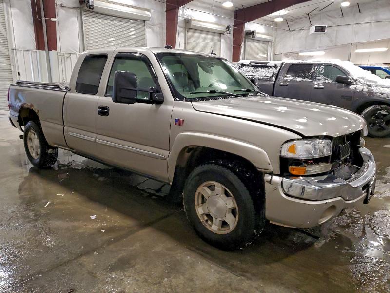 Photo 4 from auction – 2005 GMC NEW SIERRA with VIN 2GTEK19B651282862