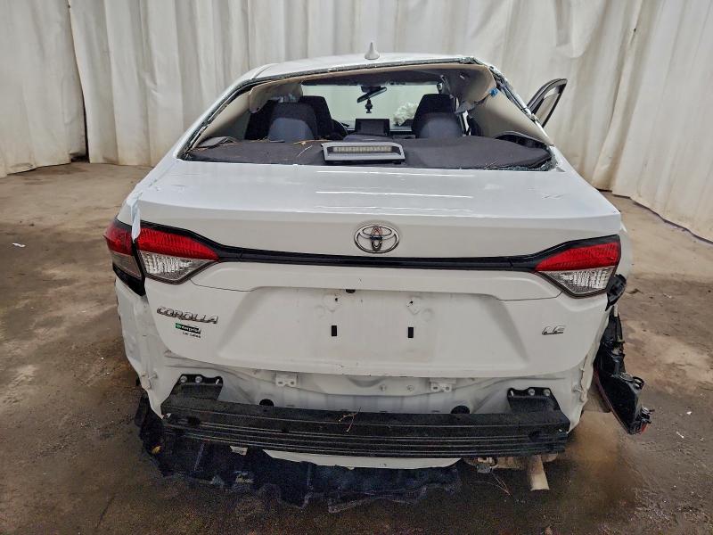 Photo 6 from auction – 2022 TOYOTA COROLLA LE with VIN 5YFEPMAE4NP372375