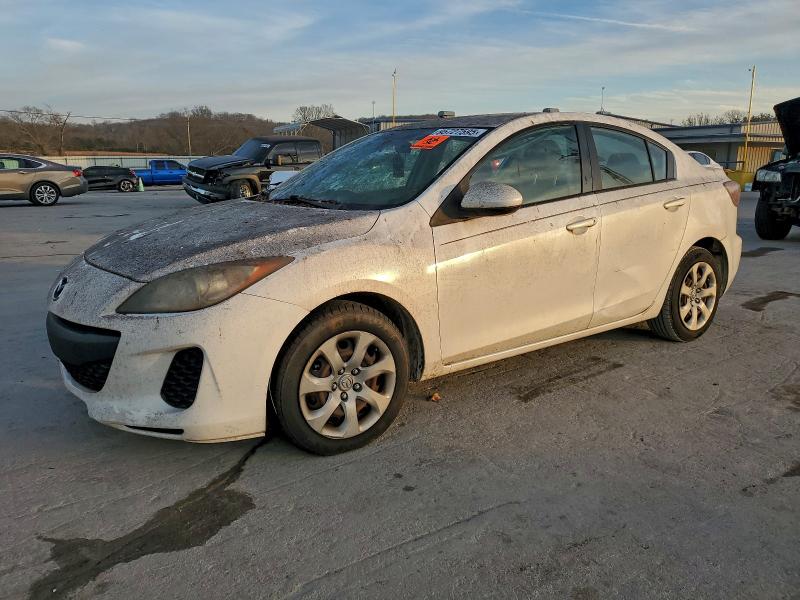 Zdjęcie 1 z aukcji – 2013 MAZDA 3 I z VIN JM1BL1TF7D1730686