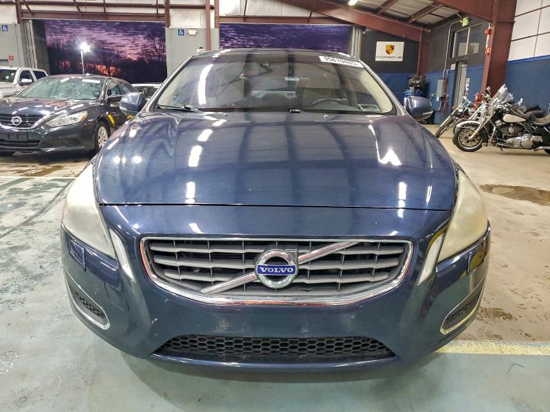 Foto 5 de la subasta – 2012 VOLVO S60 T5 con VIN YV1622FS7C2123399