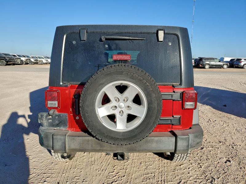 Photo 6 from auction – 2016 JEEP WRANGLER U with VIN 1C4BJWDG4GL147883