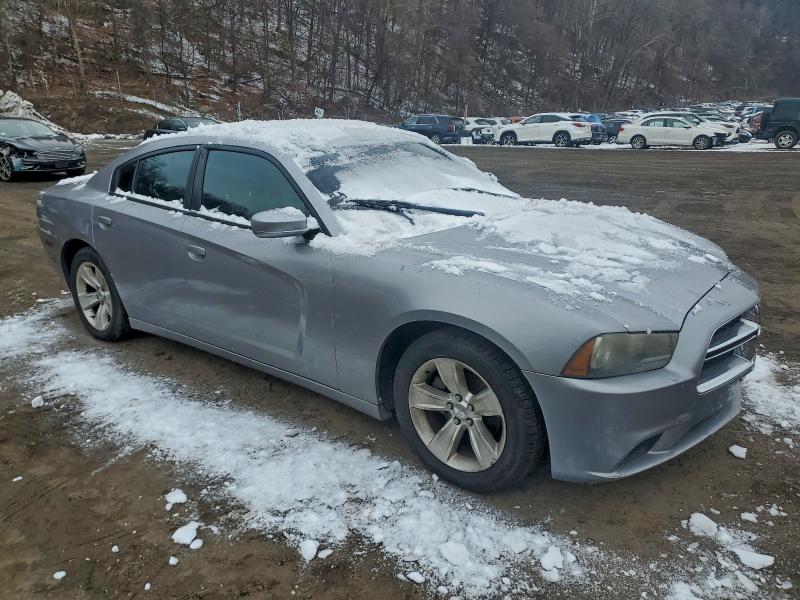 Photo 4 from auction – 2013 DODGE CHARGER with VIN 2C3CDXBG0DH587388