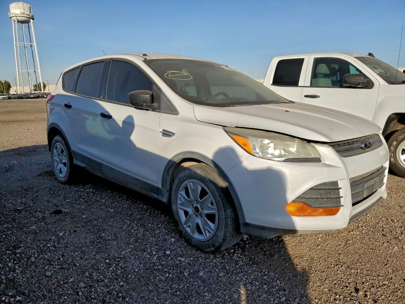 Photo 4 from auction – 2014 FORD ESCAPE S with VIN 1FMCU0F7XEUE01587