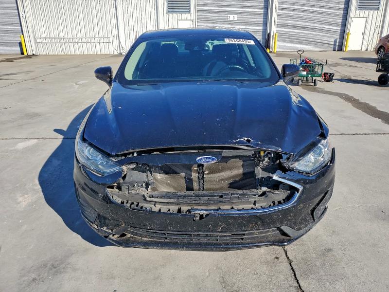 Photo 5 from auction – 2019 FORD FUSION SE with VIN 3FA6P0HD4KR203379