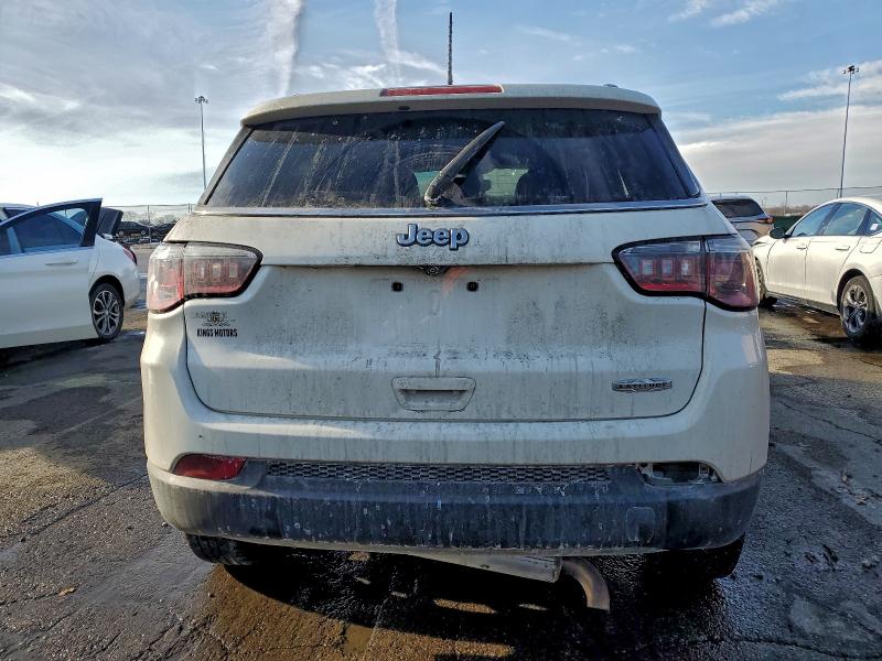 Photo 6 from auction – 2018 JEEP COMPASS LA with VIN 3C4NJCBB7JT468461