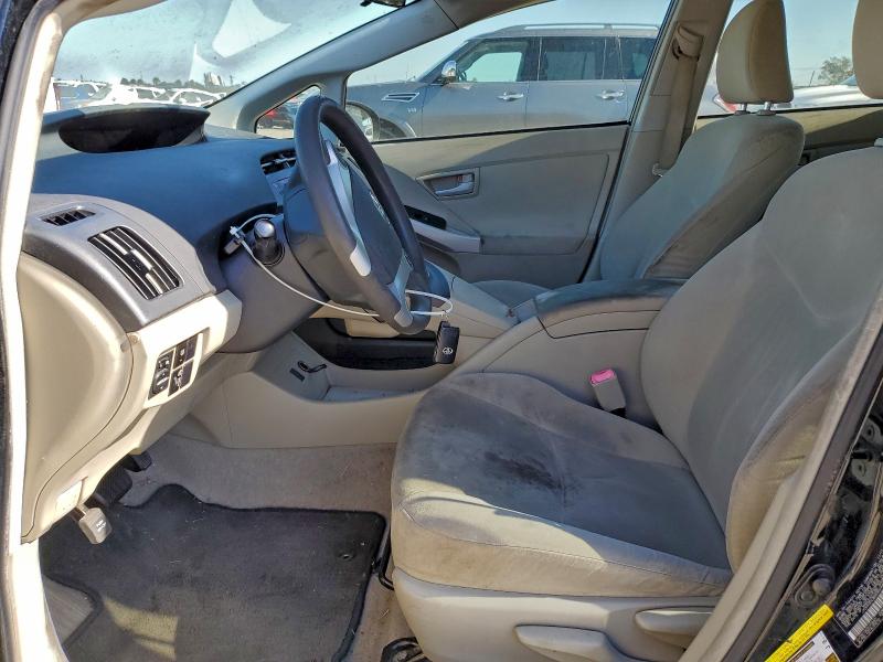 Photo 7 from auction – 2011 TOYOTA PRIUS with VIN JTDKN3DU8B5362446