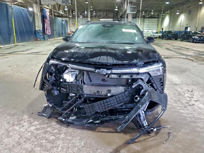 Photo 5 from auction – 2025 CHEVROLET BLAZER with VIN 3GNKDJRJ5SS131264