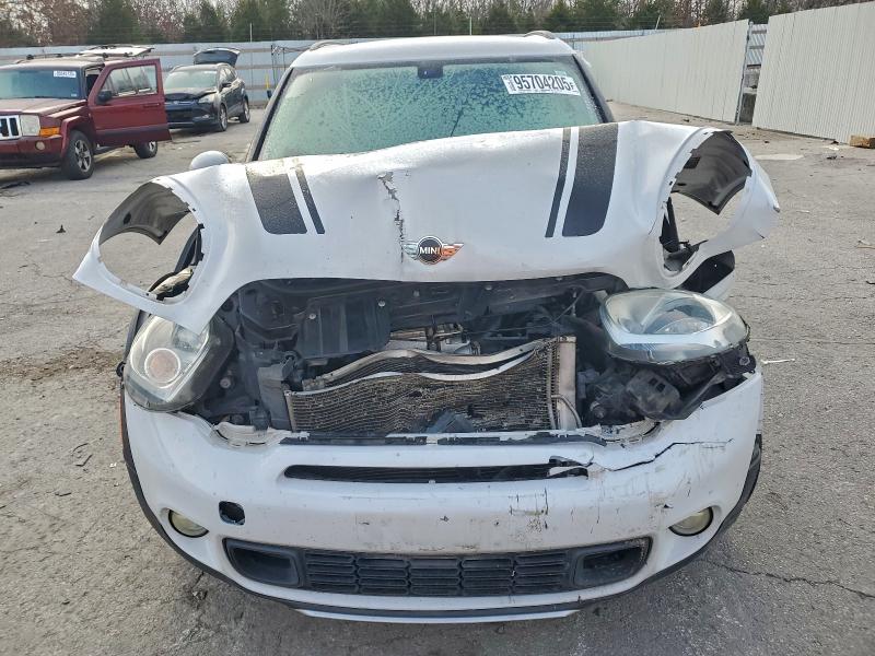 Photo 5 from auction – 2015 MINI COOPER S C with VIN WMWZC5C57FWP45916