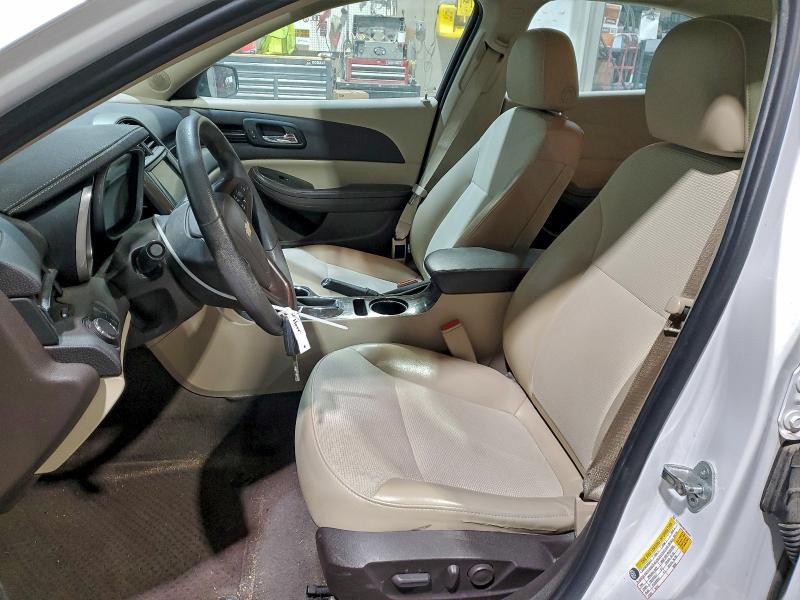 Photo 7 from auction – 2014 CHEVROLET MALIBU 1LT with VIN 1G11C5SL6EF282044