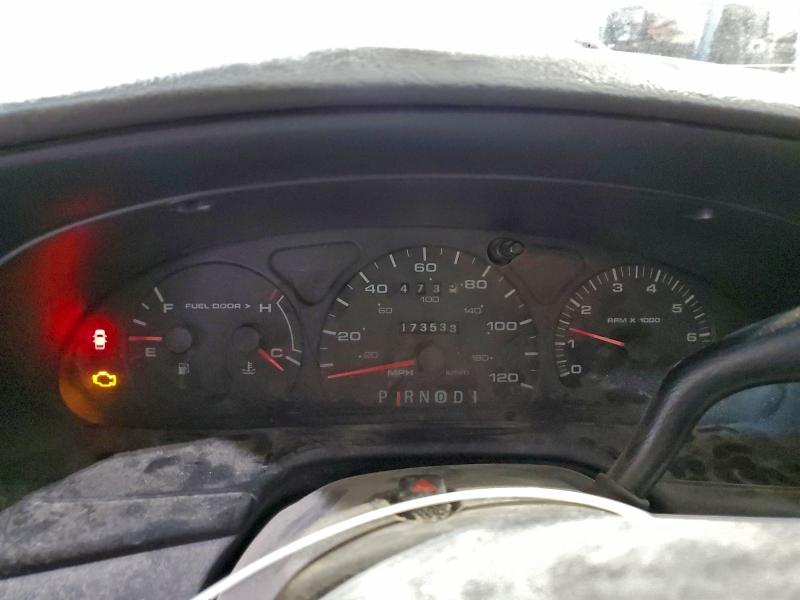 Foto 9 de la subasta – 2001 FORD TAURUS SES con VIN 1FAFP55U31A221690