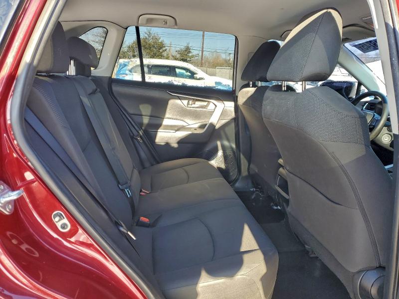 Photo 11 from auction – 2021 TOYOTA RAV4 LE with VIN 2T3G1RFV7MC147518