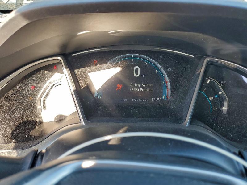 Photo 9 from auction – 2018 HONDA CIVIC EX with VIN 2HGFC2F77JH596627