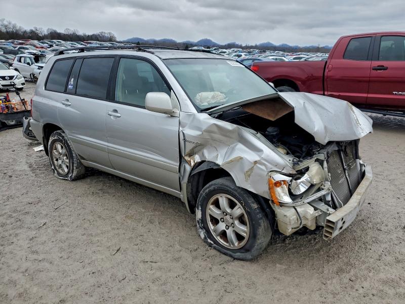 Photo 4 from auction – 2002 TOYOTA HIGHLANDER with VIN JTEHF21A220092327