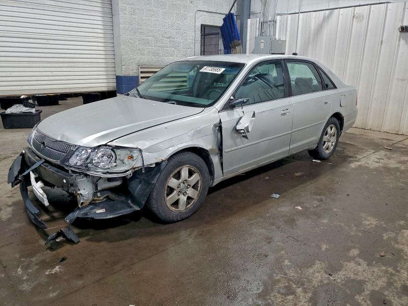 TOYOTA AVALON XL 2002 with VIN 4T1BF28BX2U250488 - Photo from auction