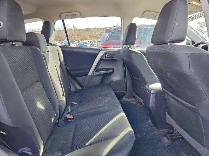 Photo 11 from auction – 2018 TOYOTA RAV4 LE with VIN 2T3BFREV1JW734448
