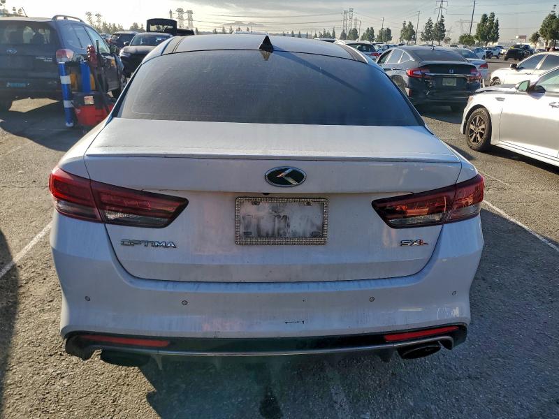 Photo 6 from auction – 2016 KIA OPTIMA with VIN 5XXGV4L23GG074994