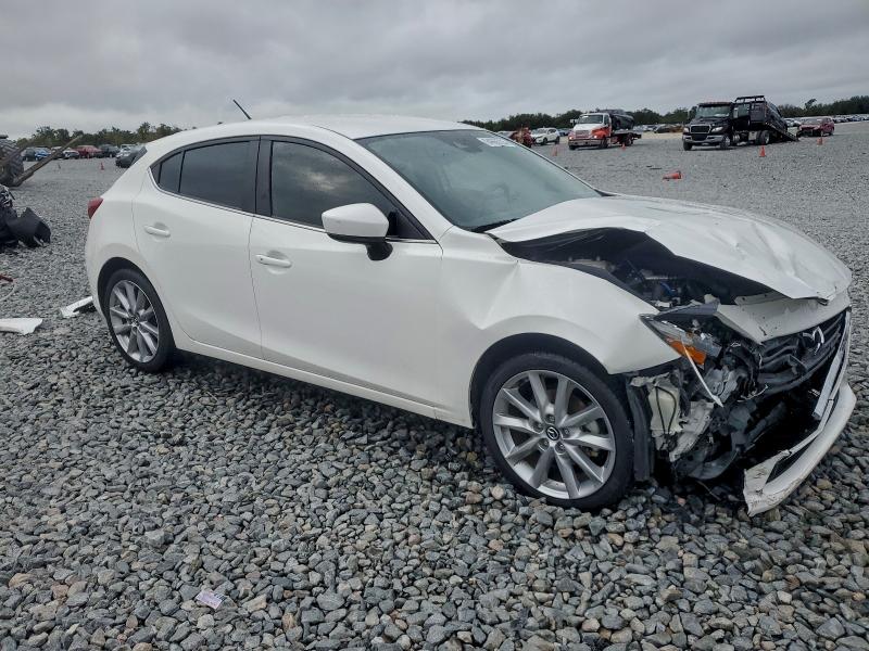 Photo 4 from auction – 2017 MAZDA 3 with VIN 3MZBN1L77HM133871