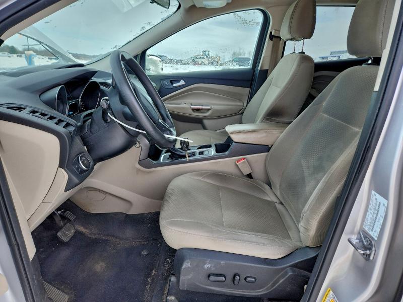 Photo 7 from auction – 2017 FORD ESCAPE SE with VIN 1FMCU9GD3HUC38214