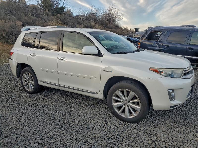 Photo 4 from auction – 2013 TOYOTA HIGHLANDER with VIN JTEDC3EH1D2012995