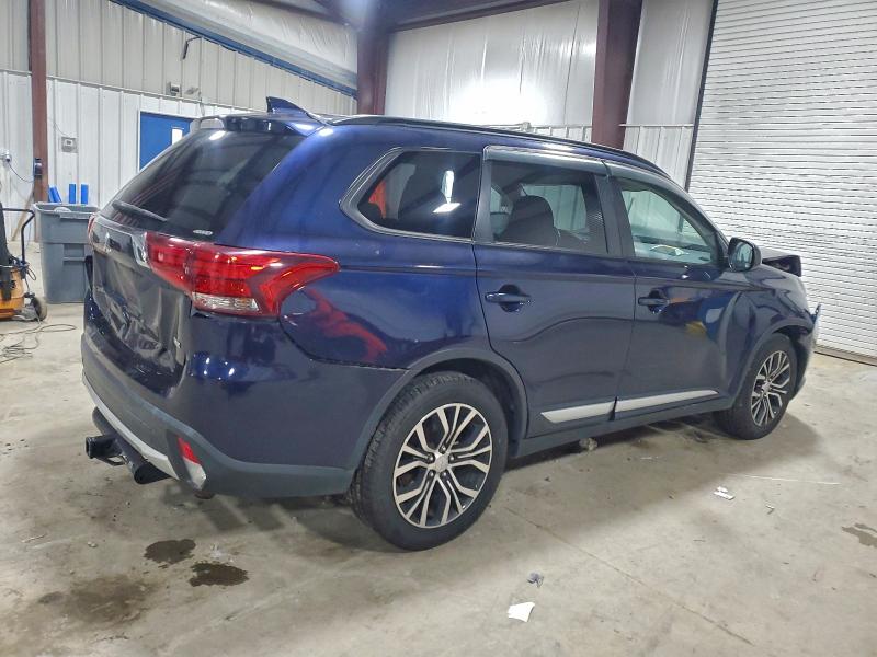 Photo 3 from auction – 2017 MITSUBISHI OUTLANDER with VIN JA4AZ2A36HZ064897