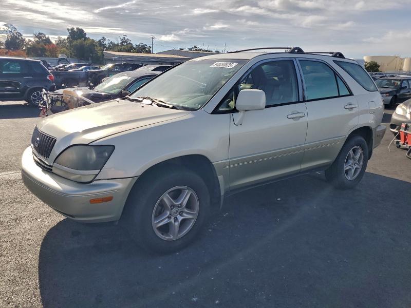 LEXUS RX 300 2000 z numerem VIN JT6HF10U0Y0104890 - Zdjęcie z aukcji