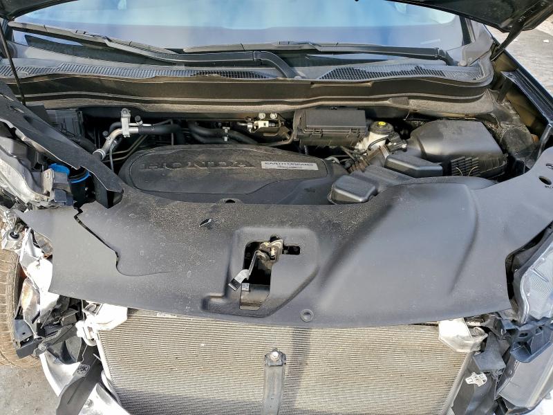 Photo 11 from auction – 2019 HONDA RIDGELINE with VIN 5FPYK3F14KB023288