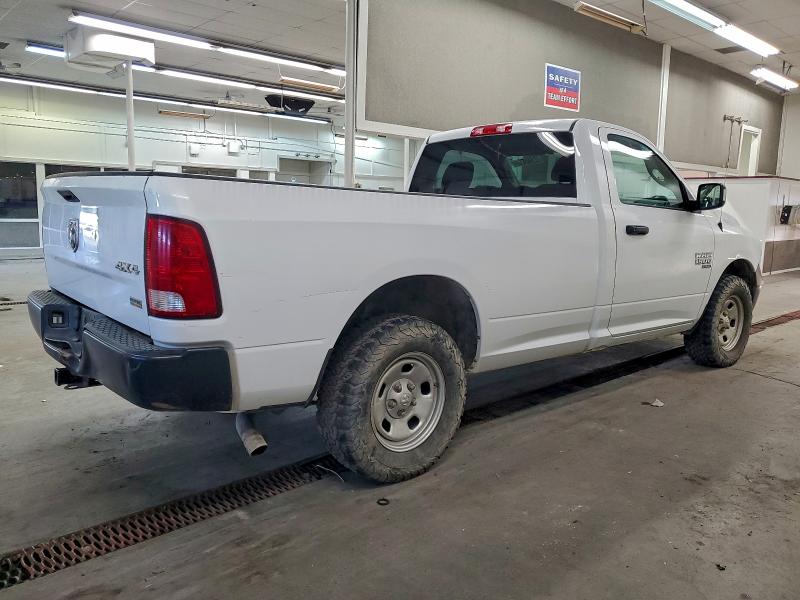 Photo 3 from auction – 2019 RAM 1500 CLASS with VIN 3C6JR7DG2KG522998