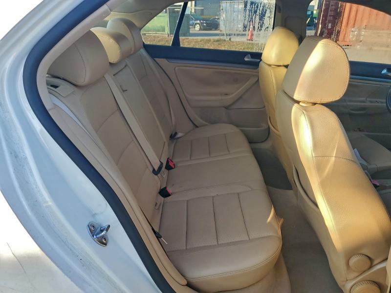 Photo 10 from auction – 2008 VOLKSWAGEN JETTA with VIN 3VWRM71K78M134207