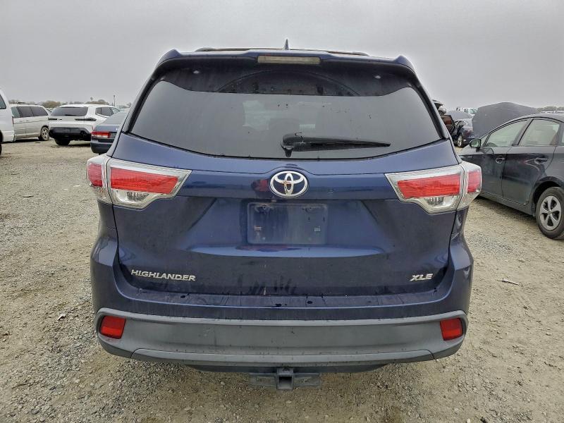 Zdjęcie 6 z aukcji – 2016 TOYOTA HIGHLANDER z VIN 5TDKKRFH2GS160098