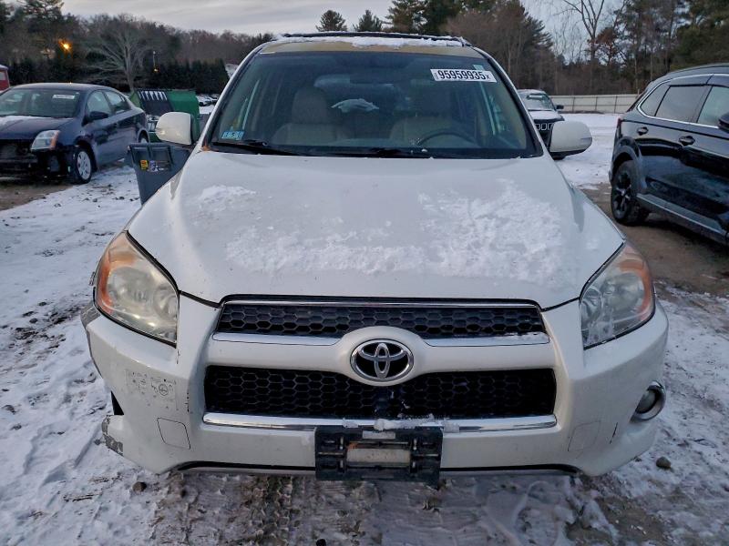 Photo 5 from auction – 2010 TOYOTA RAV4 LIMIT with VIN 2T3YF4DV2AW023954