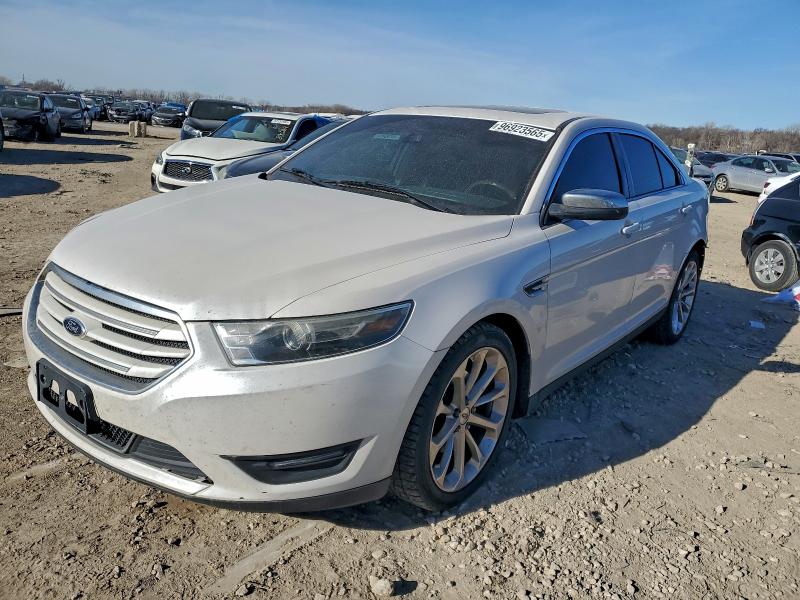 FORD TAURUS LIM 2015 with VIN 1FAHP2F86FG125694 - Photo from auction
