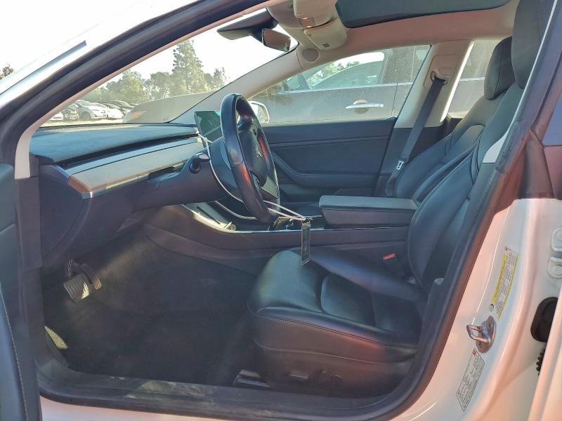 Photo 7 from auction – 2018 TESLA MODEL 3 with VIN 5YJ3E1EA0JF018426