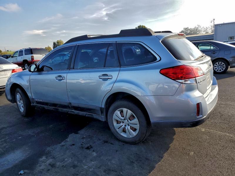 Photo 2 from auction – 2013 SUBARU OUTBACK 2. with VIN 4S4BRCAC4D1317977