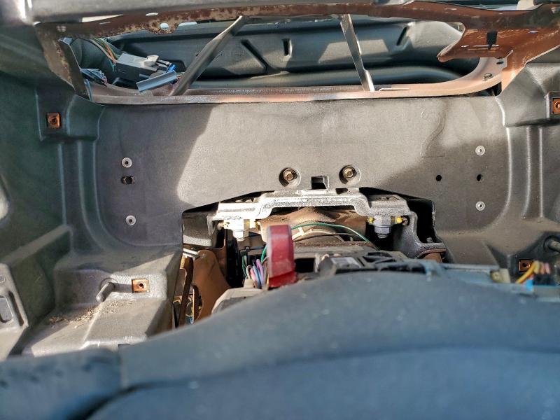 Photo 9 from auction – 2002 CHEVROLET SILVERADO with VIN 2GCEC19V721407967