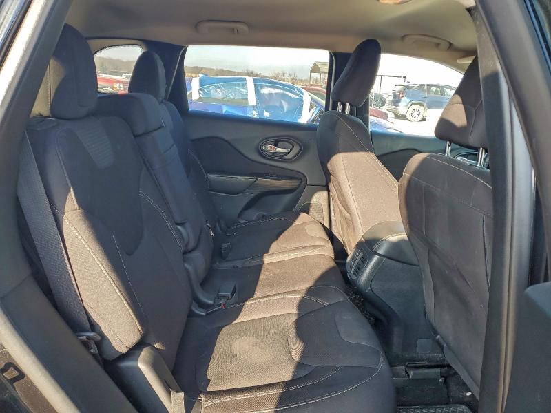 Photo 10 from auction – 2016 JEEP CHEROKEE L with VIN 1C4PJMCS4GW148689