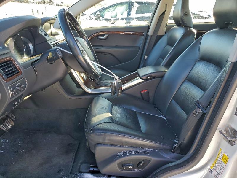 Photo 7 from auction – 2014 VOLVO S80 3.2 with VIN YV1952AS4E1180566