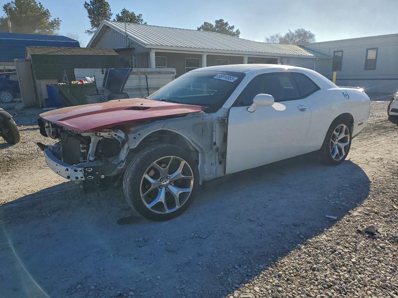 DODGE CHALLENGER 2015 with VIN 2C3CDZBG0FH757683 - Photo from auction