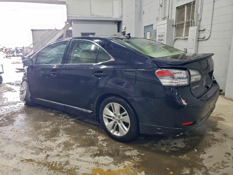 Photo 2 from auction – 2010 LEXUS HS 250H with VIN JTHBB1BA3A2015739